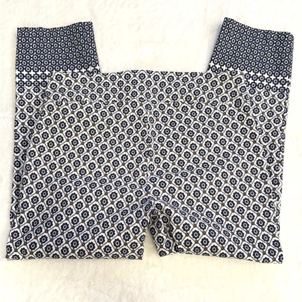 Attyre Printed Work Pants- size 14 - Picture 5 of 6